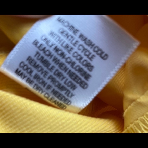 Women 7th Ave NY & Co yellow Capri pants size 10 - Picture 4 of 6